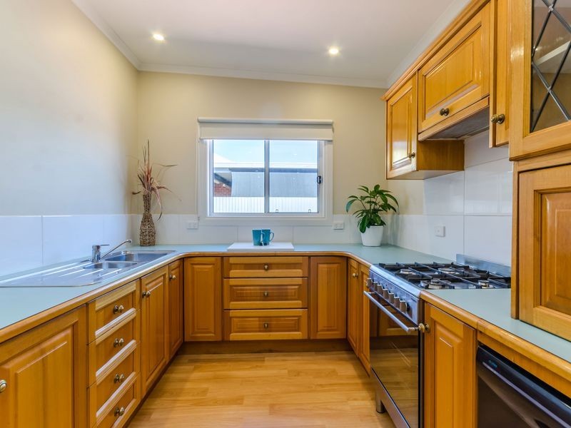 6 Fifth Avenue, Cheltenham SA 5014