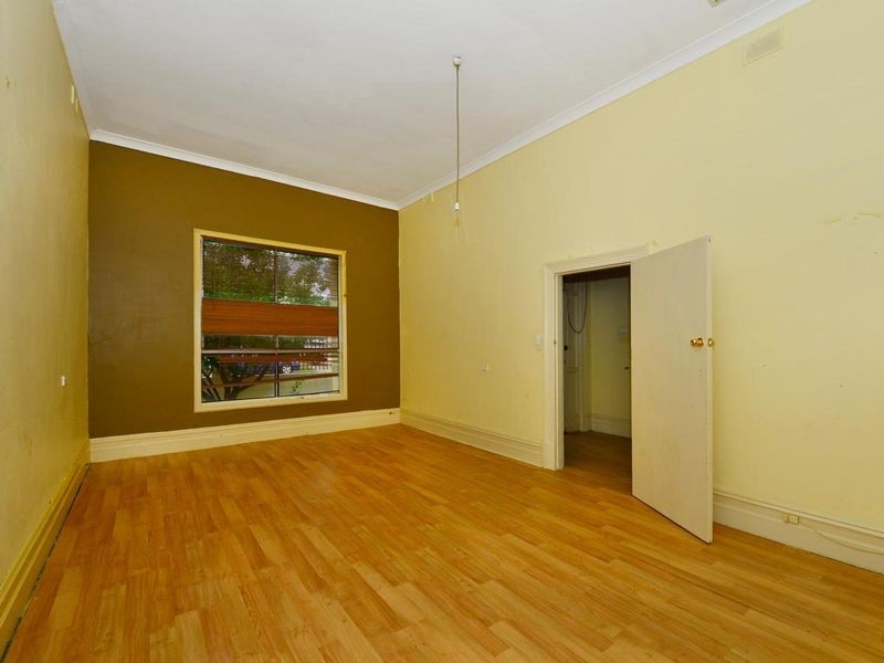 7 Burwood Avenue, Woodville North SA 5012