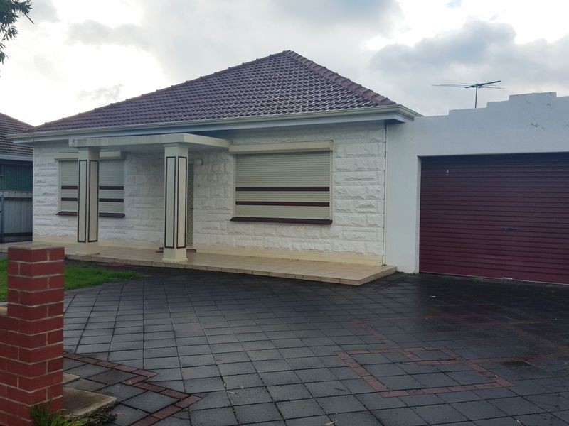 32 First Avenue, Woodville Gardens SA 5012