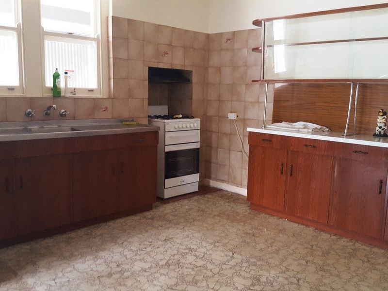 32 First Avenue, Woodville Gardens SA 5012