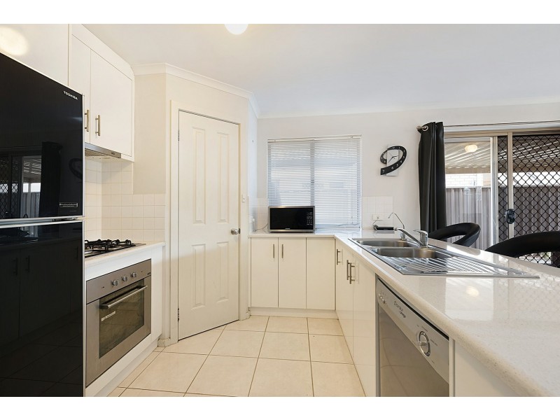 12 Carmine Court, Parafield Gardens SA 5107