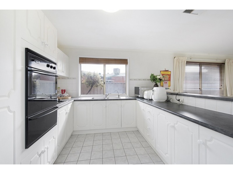 60 Sutherland Road, Ferryden Park SA 5010