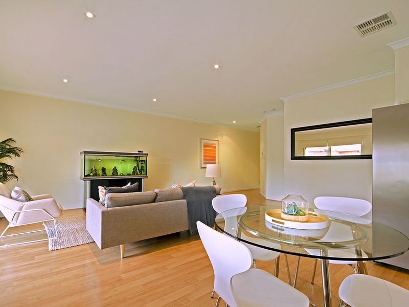 1/49 Glenrowan Road, Woodville South SA 5011