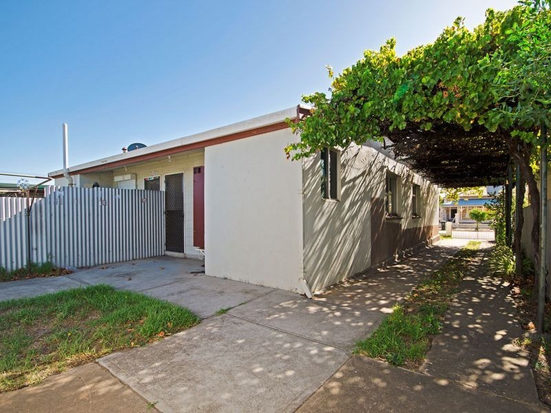 2/38 Gray Terrace, Rosewater SA 5013