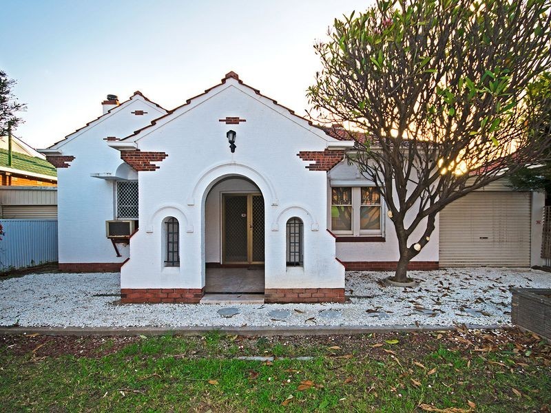 12 Findon Road, Woodville West SA 5011