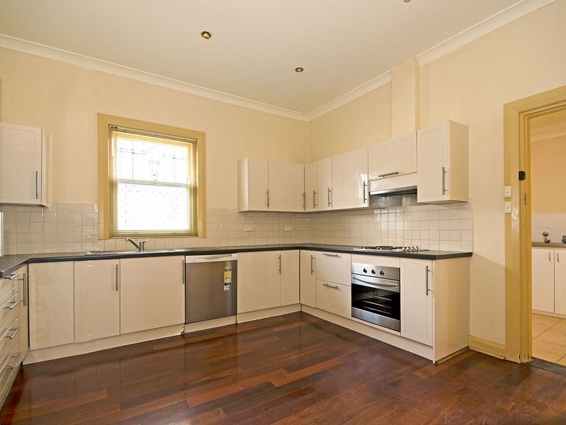 12 Findon Road, Woodville West SA 5011