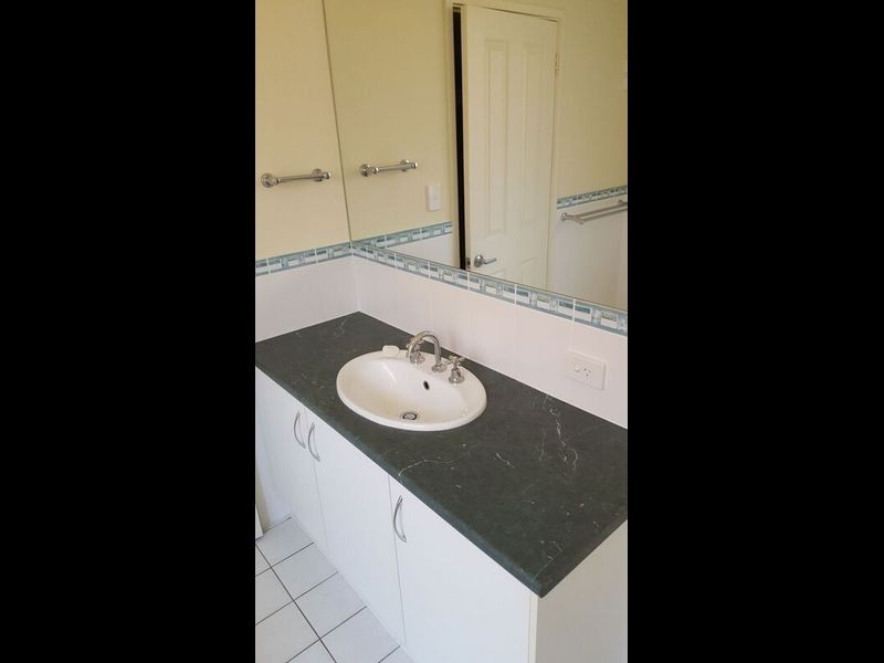 13a Bishops Avenue, Alberton SA 5014