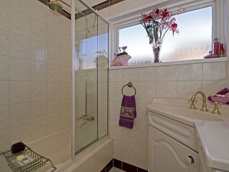 16 Ledger Road, Woodville South SA 5011