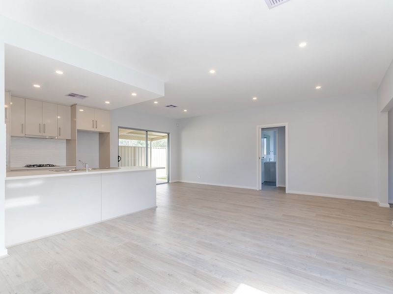 19C Seaton Terrace, Seaton SA 5023