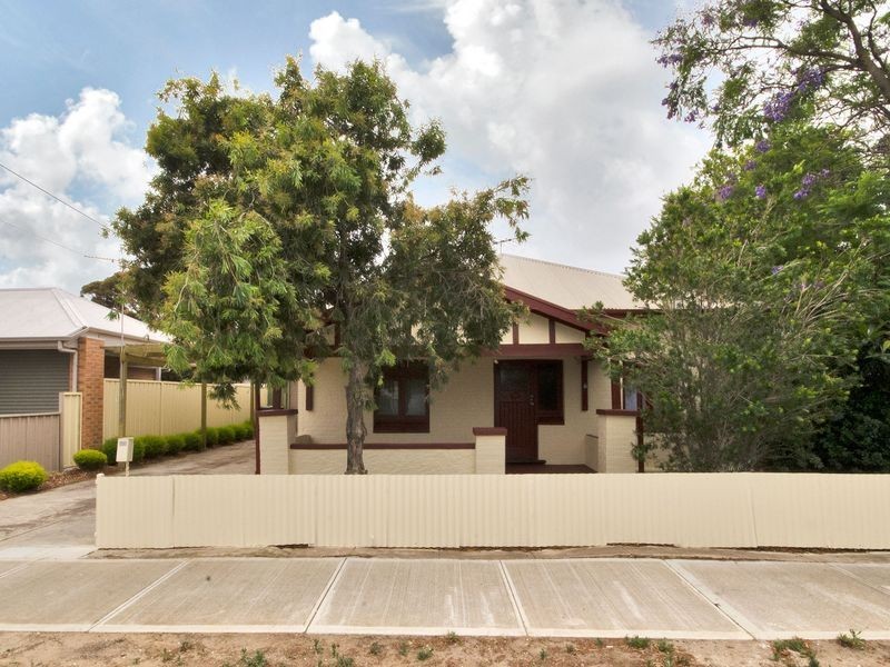 11 Kelmscott Street, Rosewater SA 5013