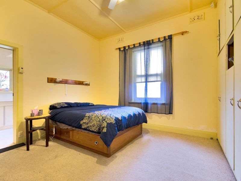 11 Kelmscott Street, Rosewater SA 5013