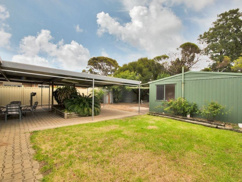 11 Kelmscott Street, Rosewater SA 5013