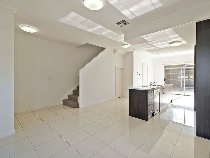 13 Kenmair Street, Mansfield Park SA 5012