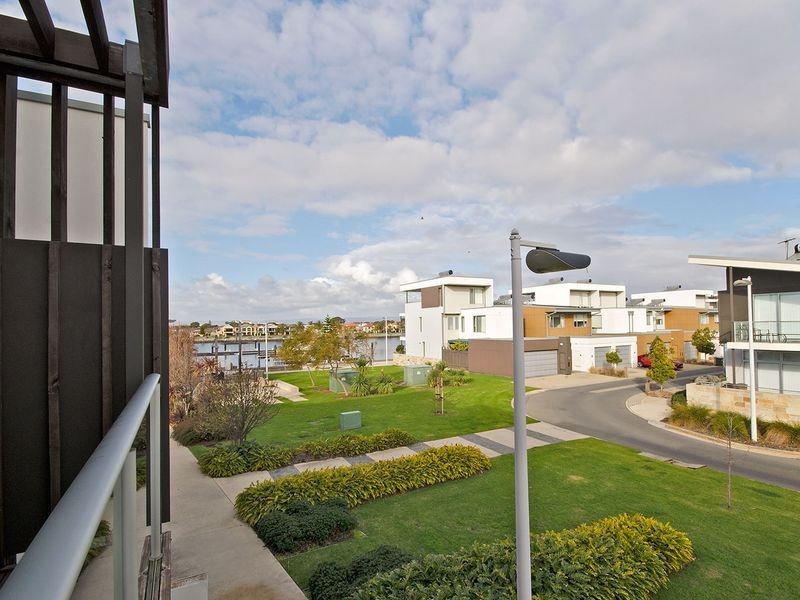 7 Yeltu Court, New Port SA 5015