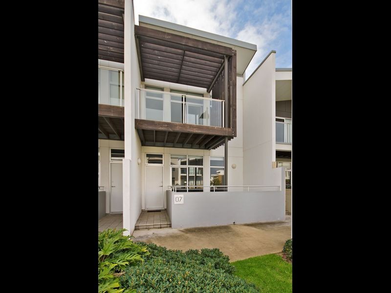 7 Yeltu Court, New Port SA 5015