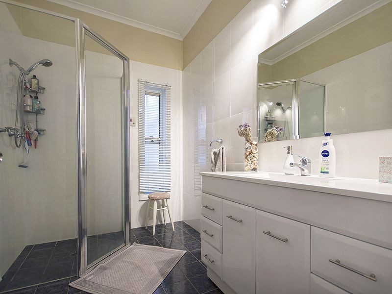14 Third Avenue, Cheltenham SA 5014