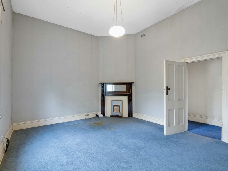 2 The Grove, Woodville SA 5011