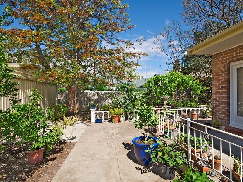5 Seventh Avenue, Cheltenham SA 5014
