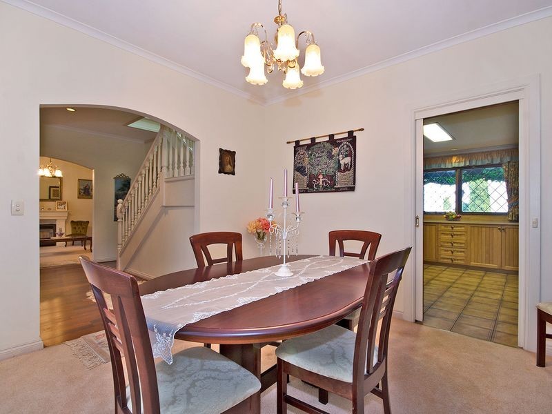 12 Farming Crescent, Hallett Cove SA 5158