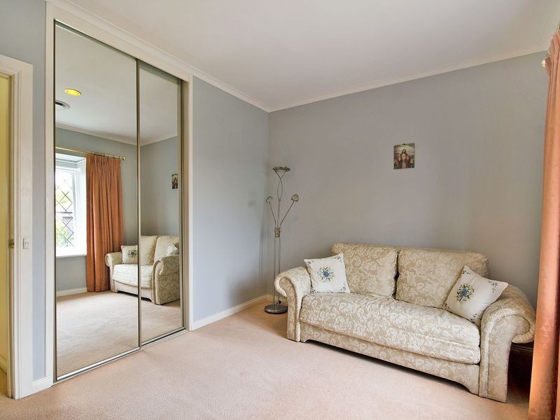 12 Farming Crescent, Hallett Cove SA 5158