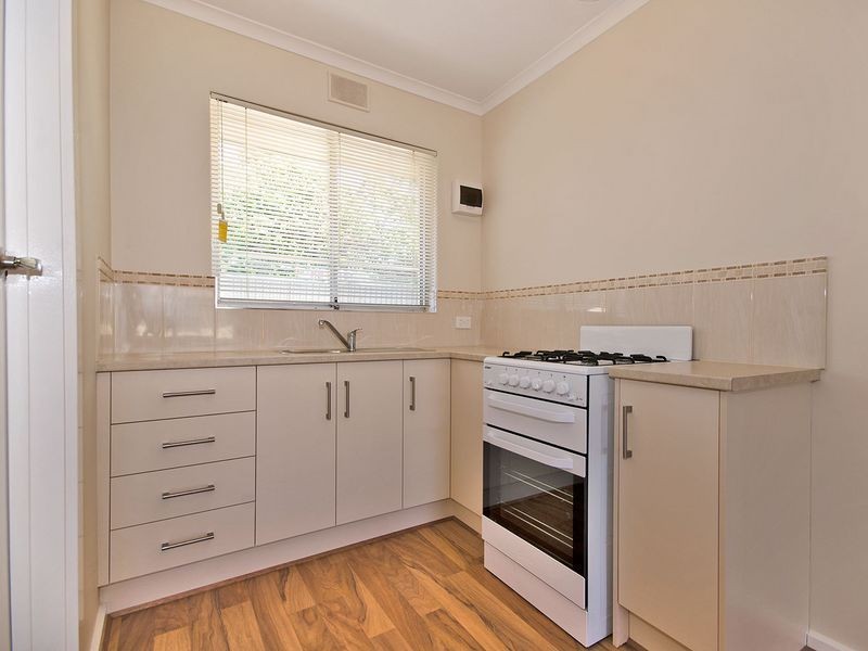 4/12 Chad Street, Rosewater SA 5013