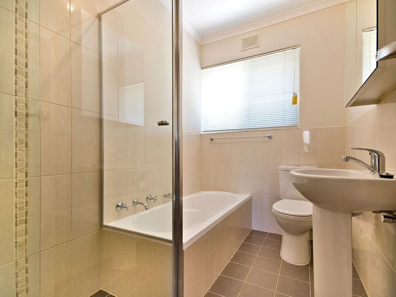 4/12 Chad Street, Rosewater SA 5013