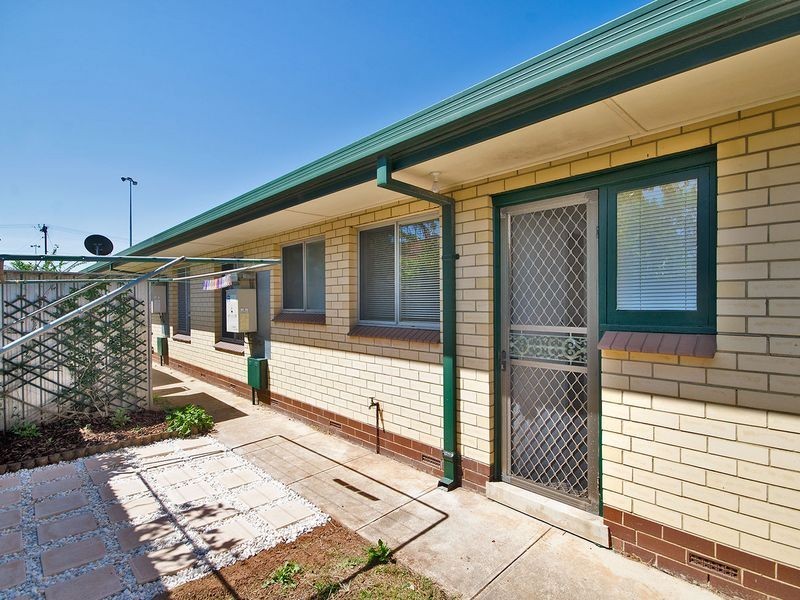 4/12 Chad Street, Rosewater SA 5013