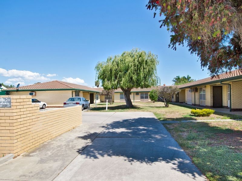 4/12 Chad Street, Rosewater SA 5013