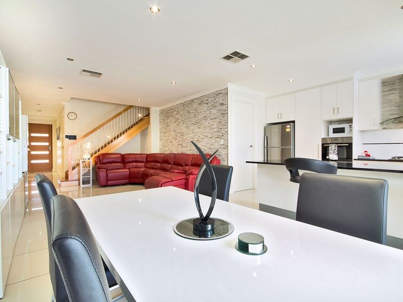 5/212 Trimmer Parade, Seaton SA 5023