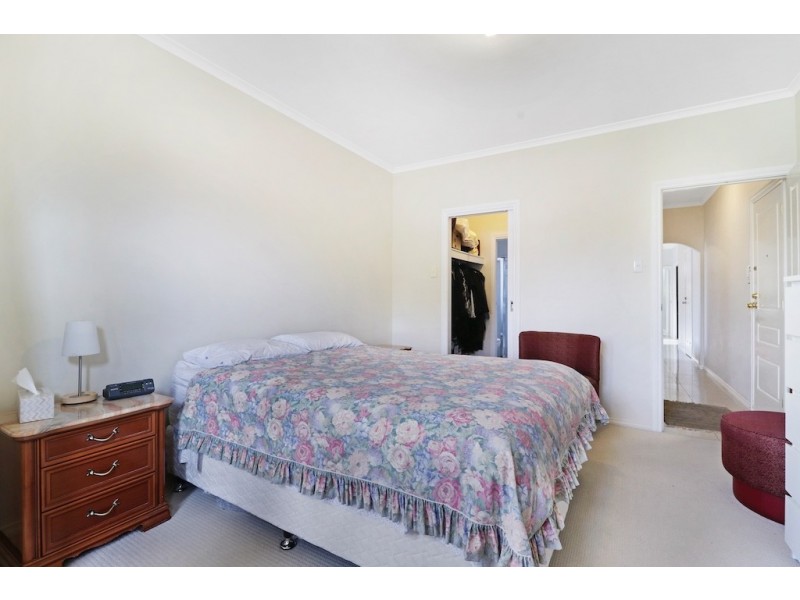 5 Bernard Street, Findon SA 5023