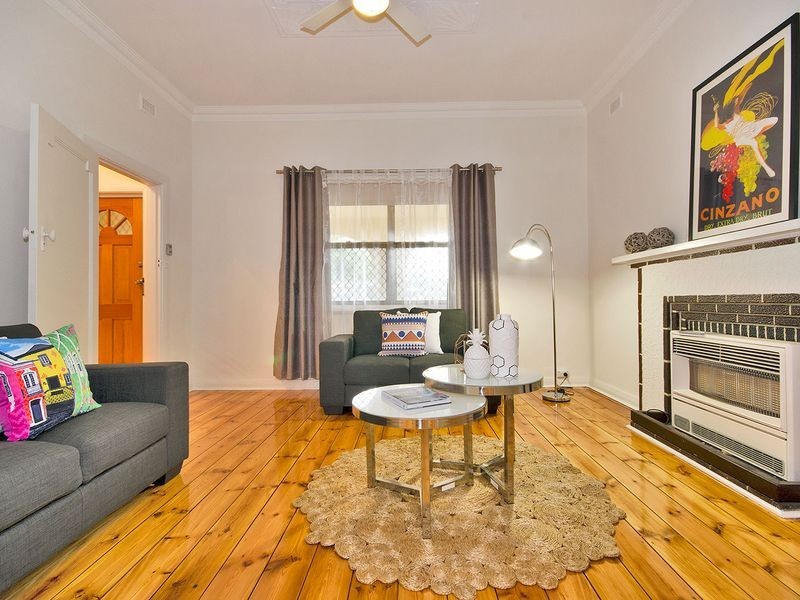 11 Fairweather Avenue, Woodville South SA 5011