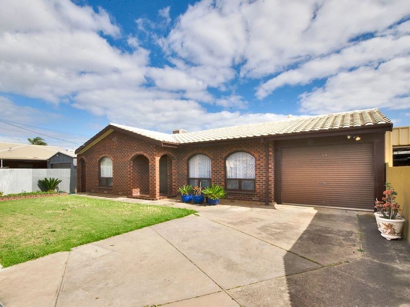 1A Stonehaven Street, Pennington SA 5013