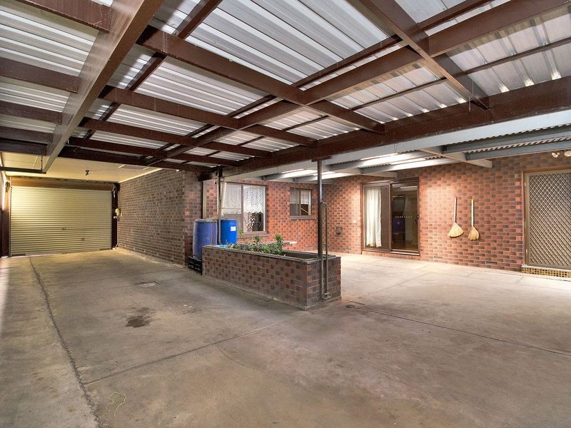 1A Stonehaven Street, Pennington SA 5013