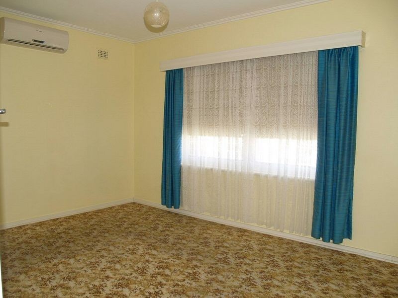 10 Phillips Street, Henley Beach South SA 5022