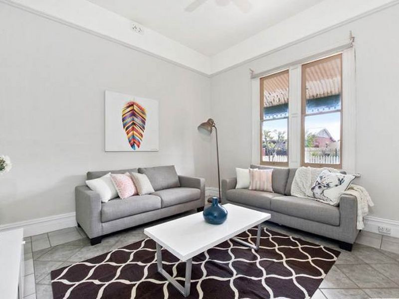 10 Ward Street, Pennington SA 5013