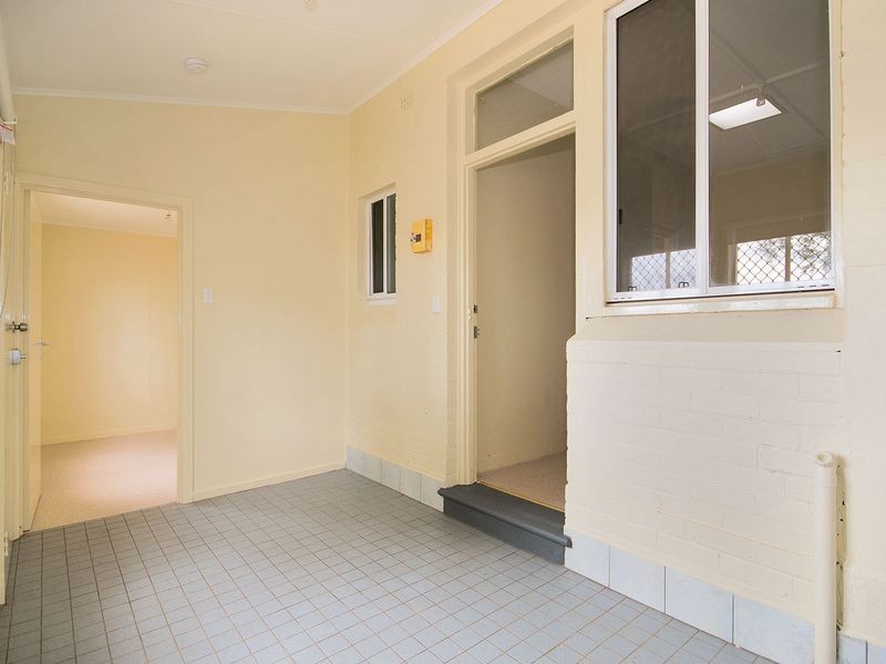 2 Woodmore Street, Woodville North SA 5012