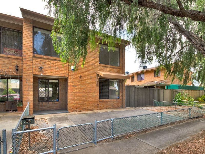 13 Margueretta Street, Taperoo SA 5017