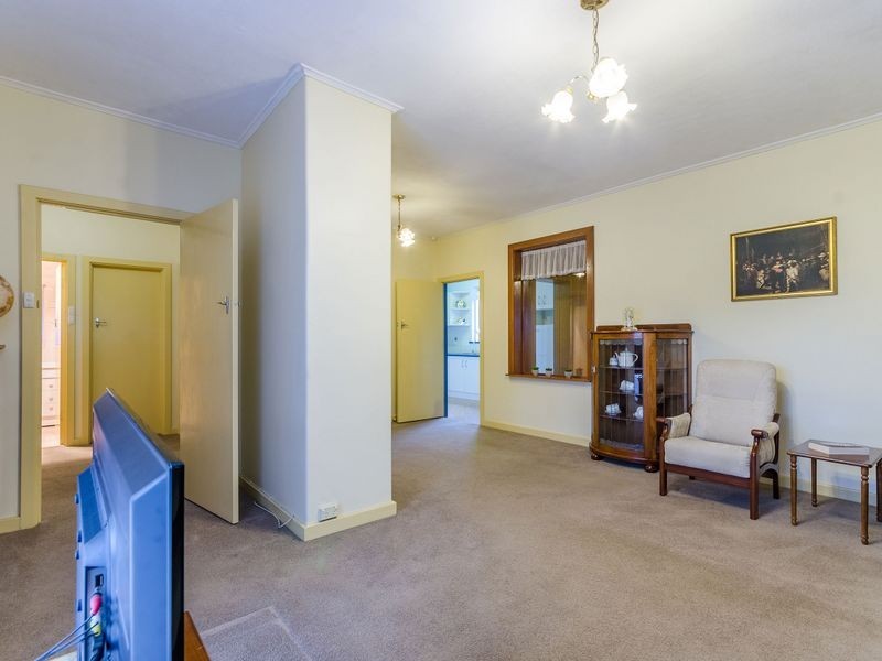 17 Fife Street, Woodville South SA 5011