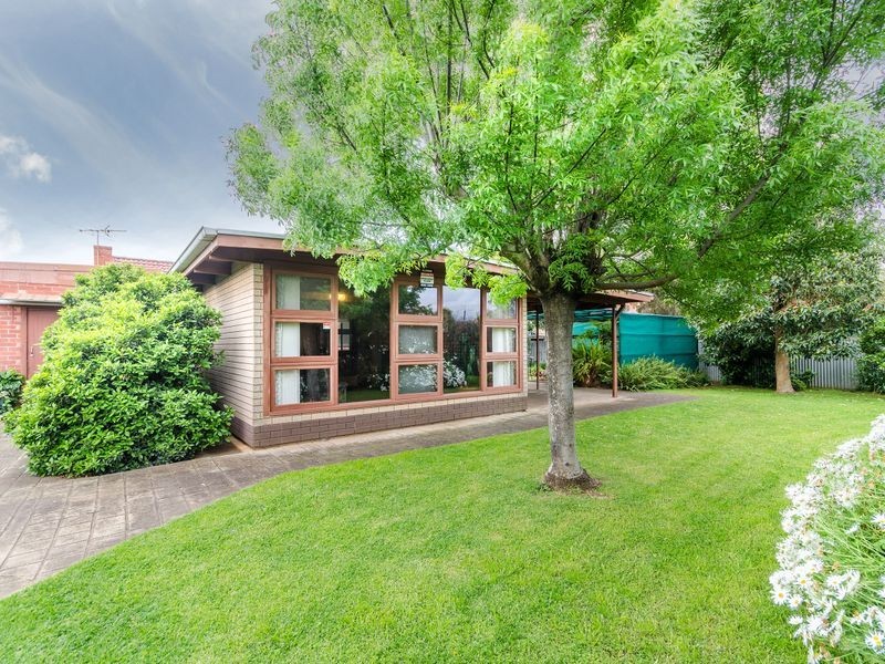 17 Fife Street, Woodville South SA 5011