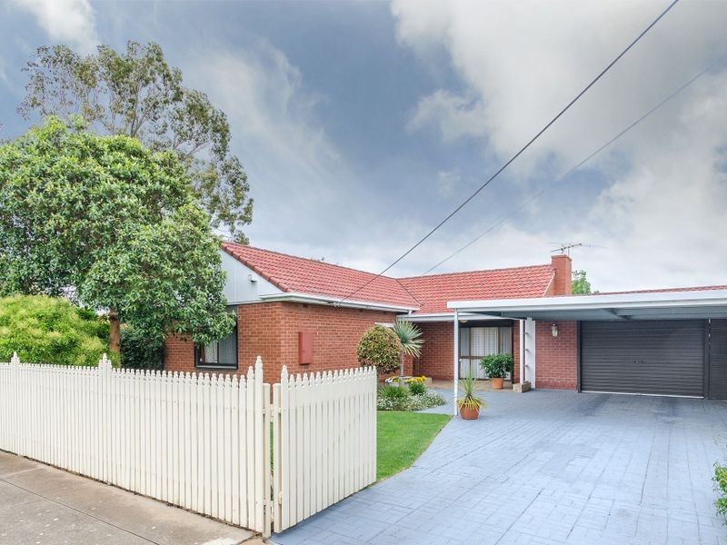 17 Fife Street, Woodville South SA 5011