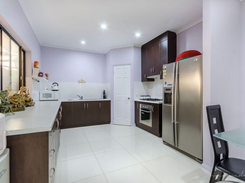 21 Franklin Avenue, Mawson Lakes SA 5095