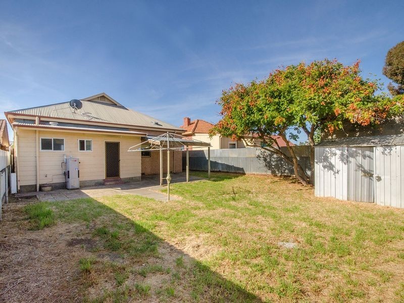 16 Starr Street, Rosewater SA 5013