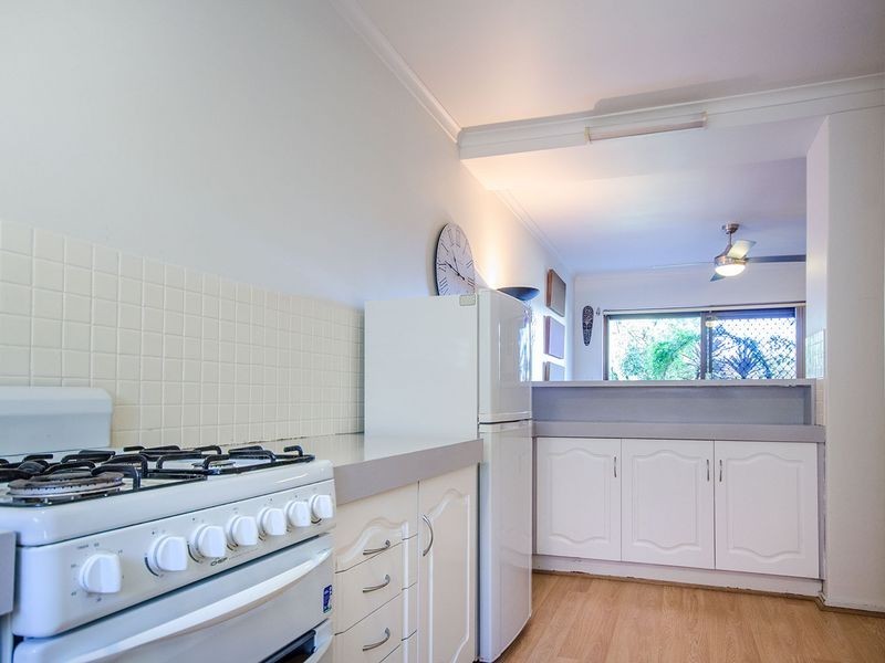 115 Brebner Drive (Regatta Court), West Lakes SA 5021