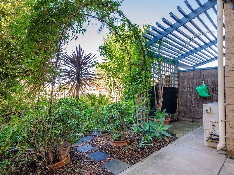 115 Brebner Drive (Regatta Court), West Lakes SA 5021