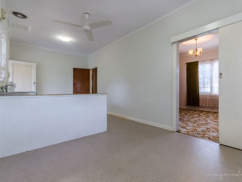16 Auburn Crescent, Croydon Park SA 5008