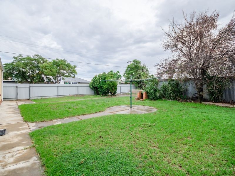 16 Auburn Crescent, Croydon Park SA 5008