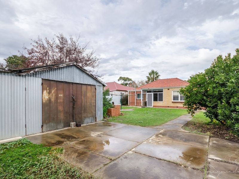 16 Auburn Crescent, Croydon Park SA 5008