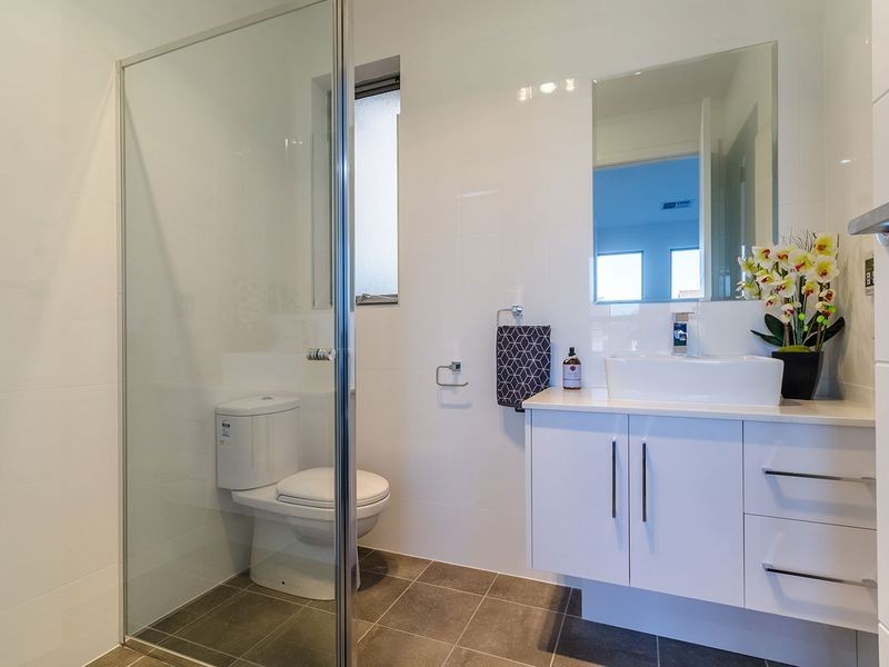 28A Selkirk Avenue, Seaton SA 5023