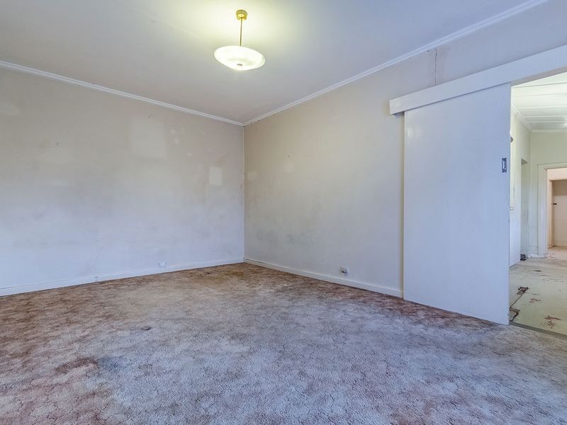 7 Minns Street West, Seaton SA 5023