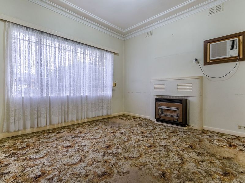 7 Minns Street West, Seaton SA 5023